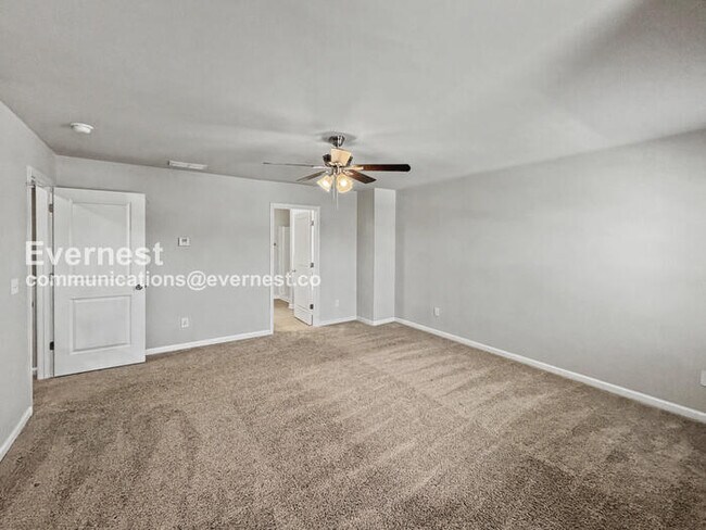 Building Photo - 322 Bertha Honey Stewart Dr