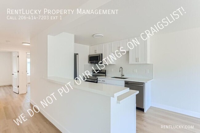 Building Photo - 602 Terrace St