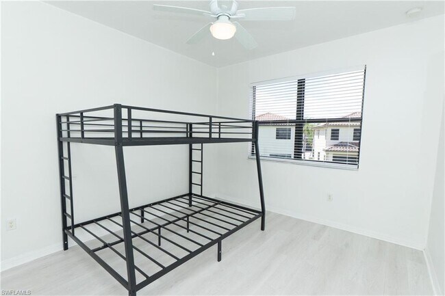 Building Photo - 5360 Brin Way