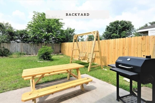 Building Photo - 19518 Sedgecreek Dr