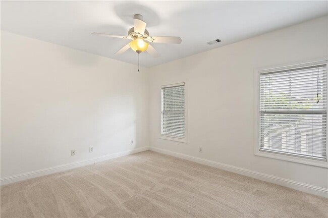 Building Photo - 319 Barbados Ln