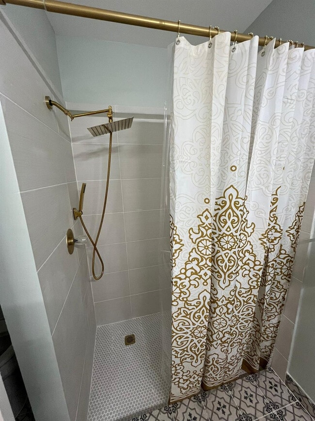 Building Photo - 9109 SW 21st St