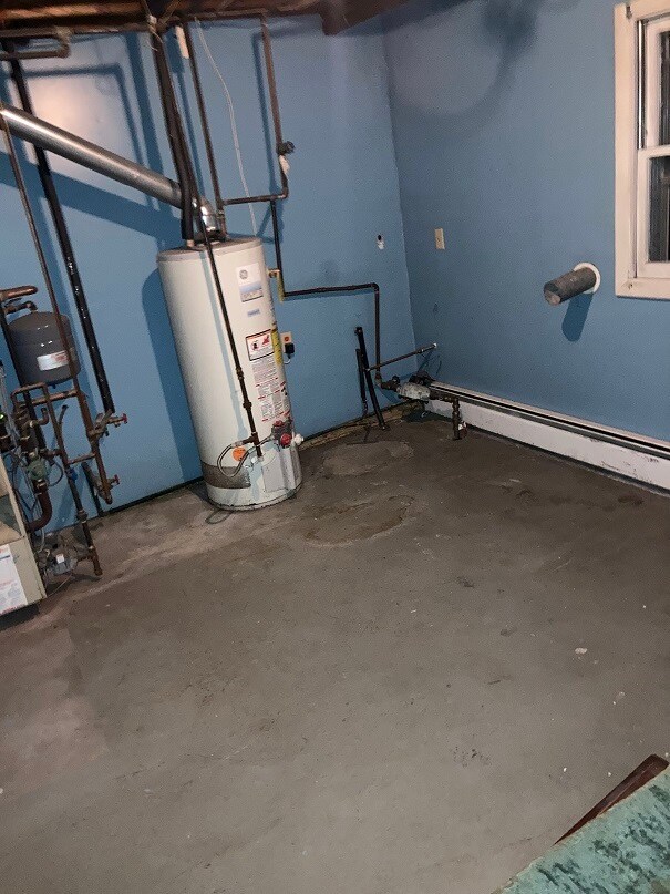 Building Photo - 2925 W Lydius St