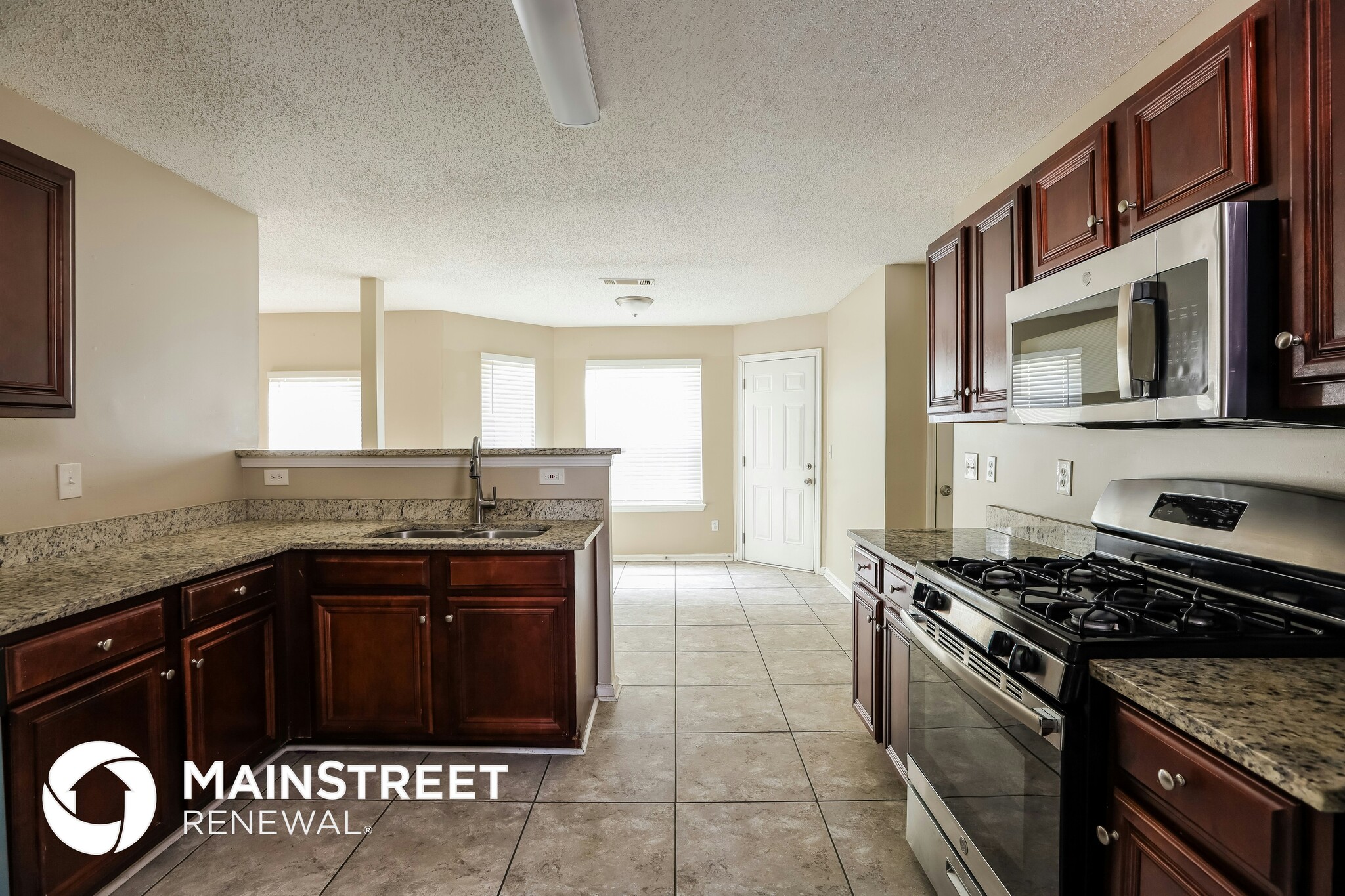 Building Photo - 6802 Fireside Ln