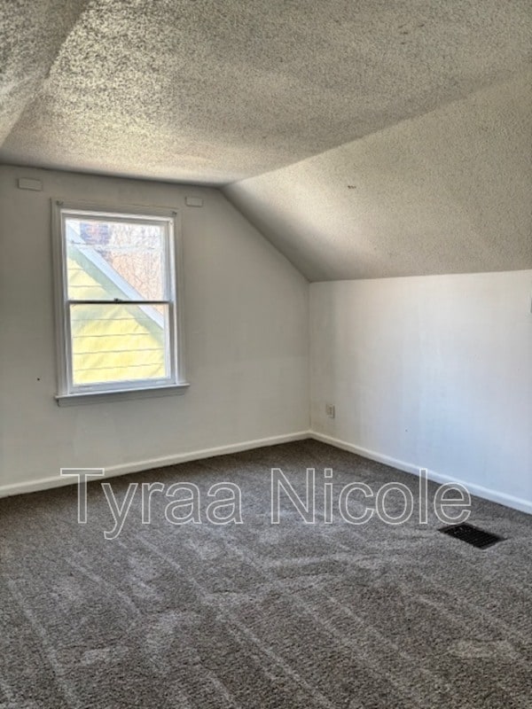 Building Photo - 22241 Lyndon St