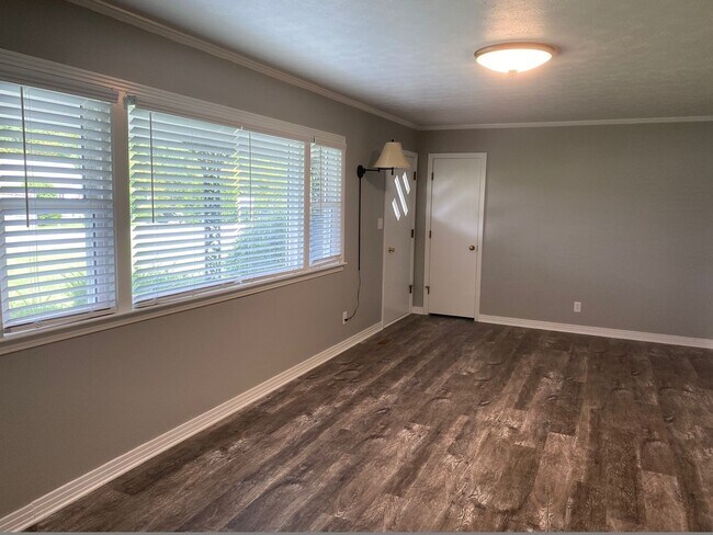 Building Photo - 3-Bedroom Cookeville Home with Basement, Garage and Private Patio