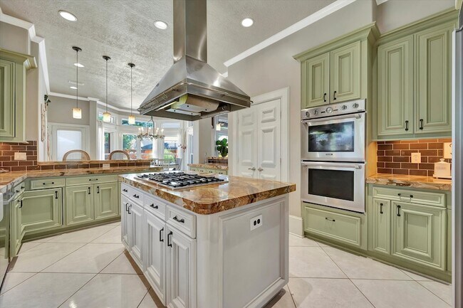 Building Photo - 14826 Sparkling Bay Ln