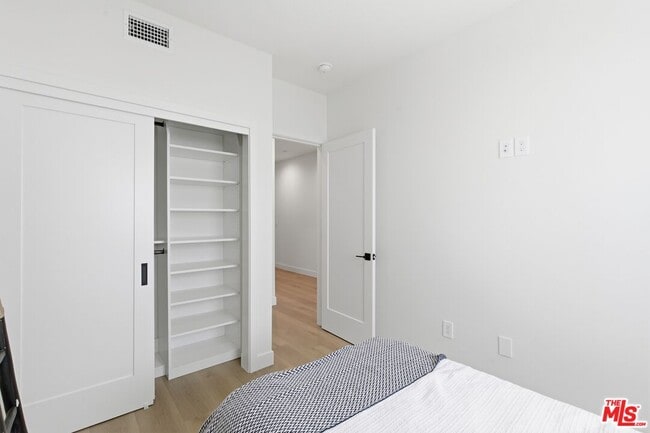 Building Photo - 3842 Don Tomaso Dr