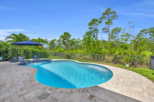 Building Photo - 4720 SW Ardsley Dr