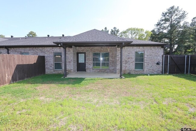 Building Photo - 11170 County Rd 167