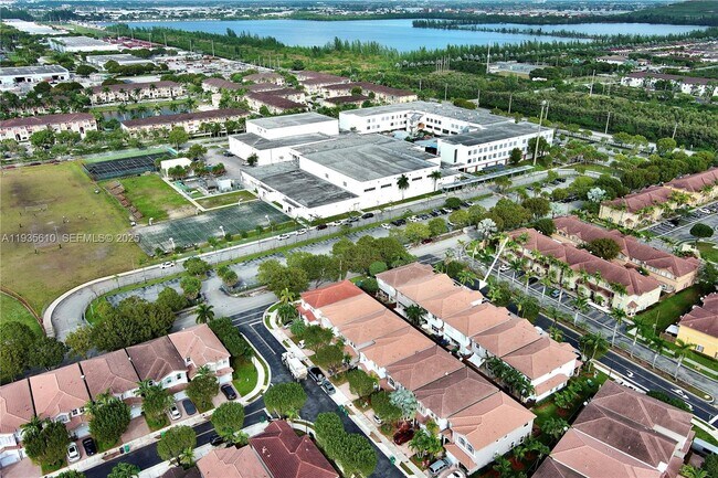 Building Photo - 8562 NW 108th Ave