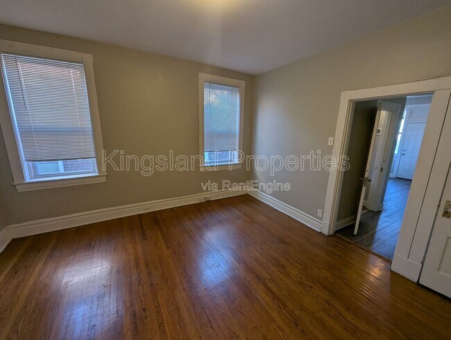 Building Photo - 3020 Texas Ave