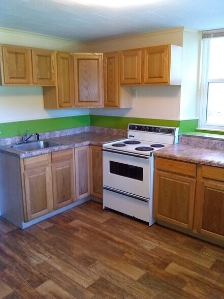 Building Photo - 1227 Pulaski Ave