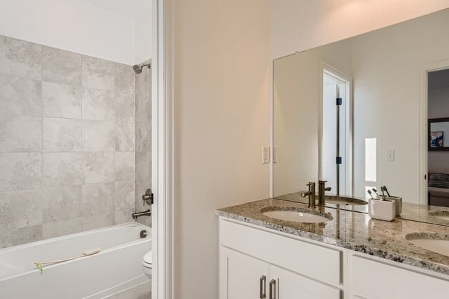 Building Photo - 6003 Windy Willow Dr