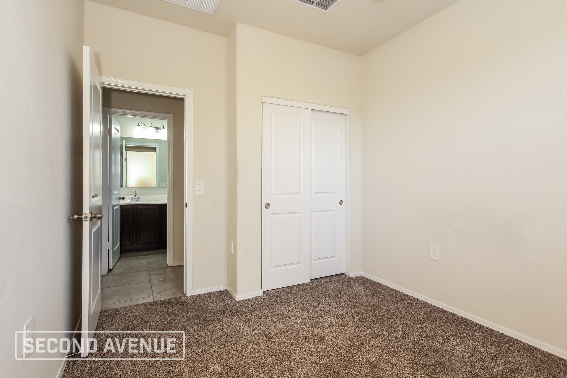Building Photo - 18349 W Faye Way
