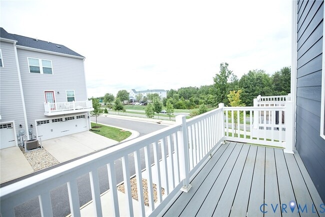 Building Photo - 11190 Winding Brook Terrace Dr