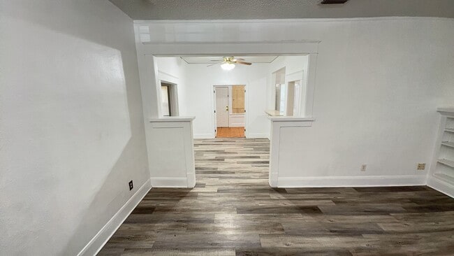 Building Photo - 3/1.5 Historic Bungalow Home in Tampa/Ybor...