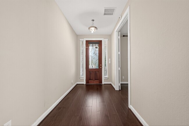 Building Photo - 3002 Overbrook Meadow Ln