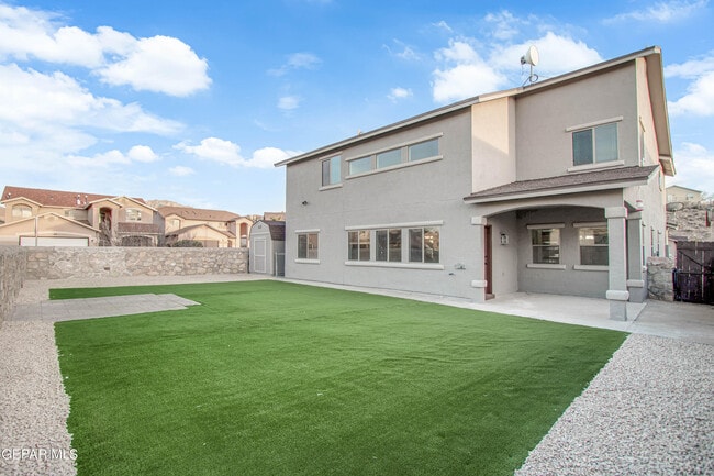 Building Photo - 7085 Century Plant Dr