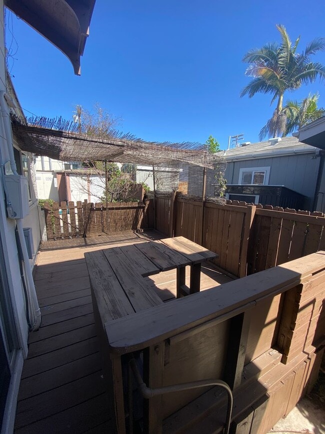 Building Photo - 3681 Indiana St