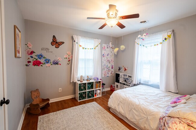 Building Photo - 137 Deep Creek Rd