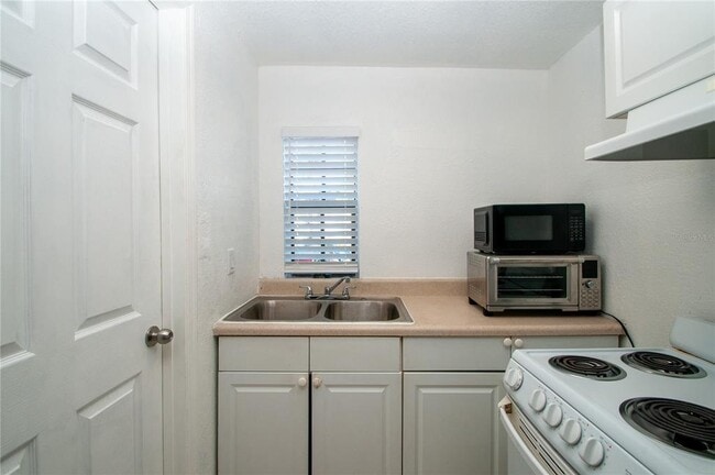 Building Photo - 7925 52nd Way N