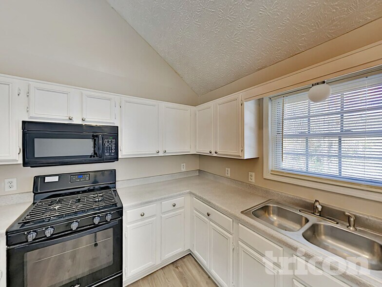 Building Photo - 4182 Mistymorn Wy