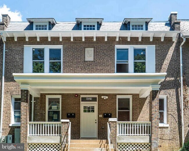 Building Photo - 4021 Kansas Ave NW