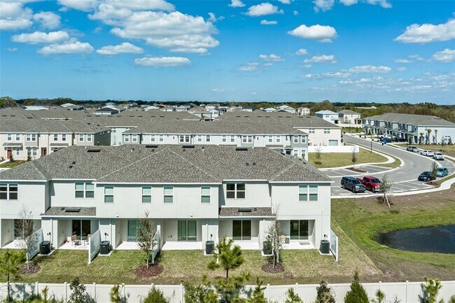 Building Photo - 6357 Fairmont Ln