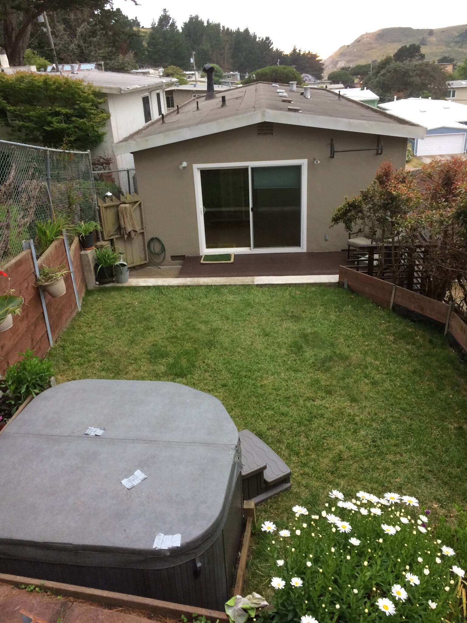 Building Photo - 233 Reichling Ave