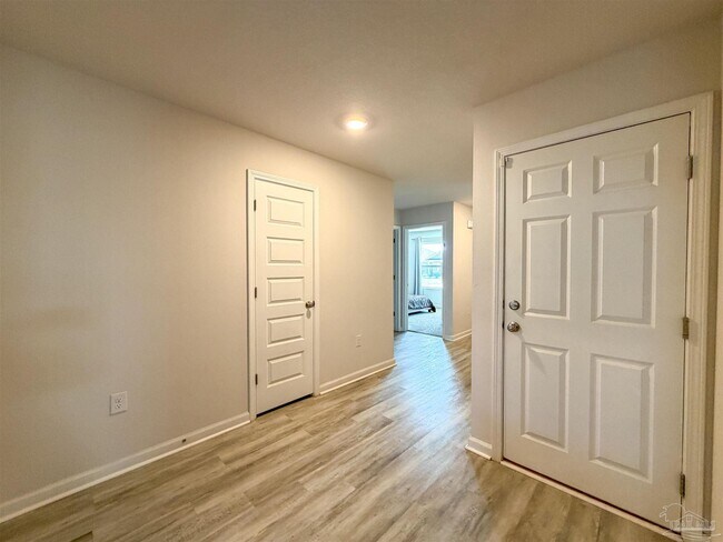 Building Photo - 4382 Redbay Ct