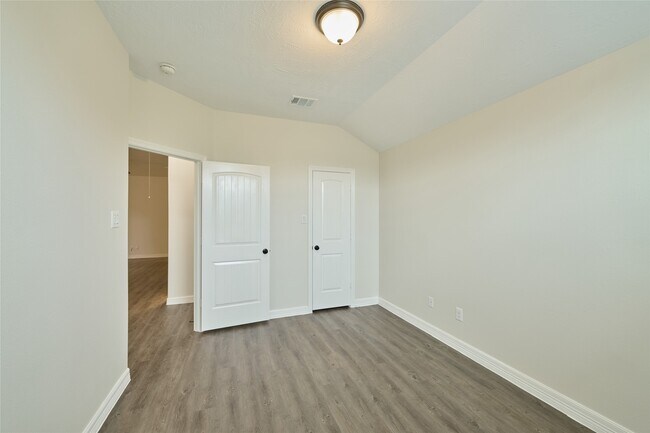 Building Photo - 630 Aulia Ln