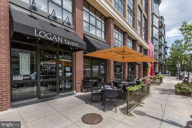 Building Photo - 1628 11th St NW