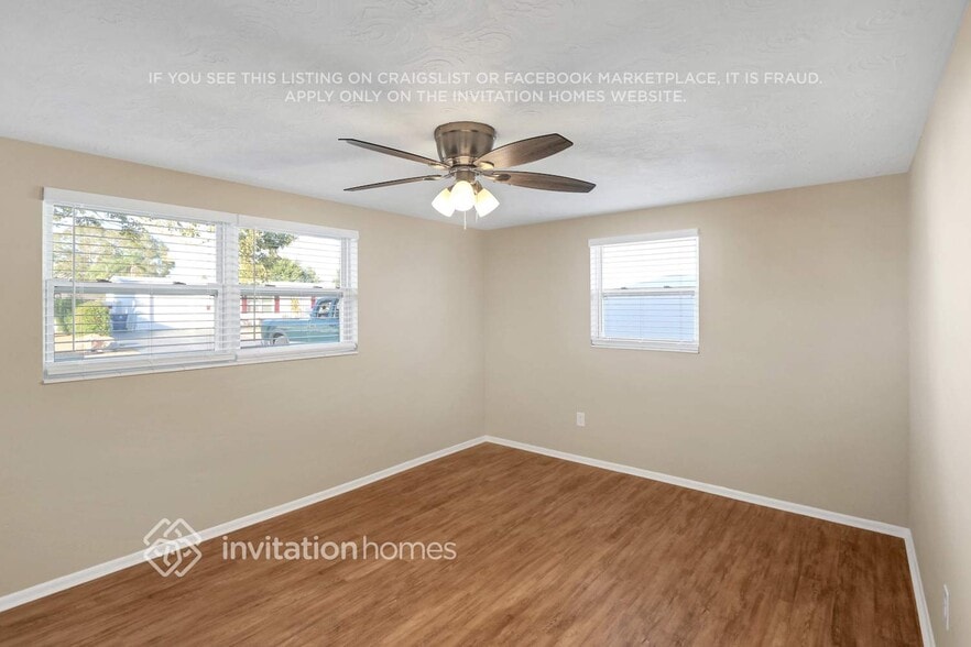 Building Photo - 3910 Beechwood Dr