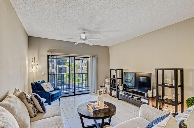 Building Photo - 3019 Alcazar Pl
