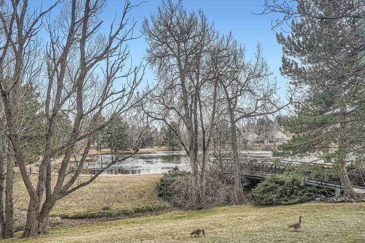 Building Photo - 860 W Moorhead Cir