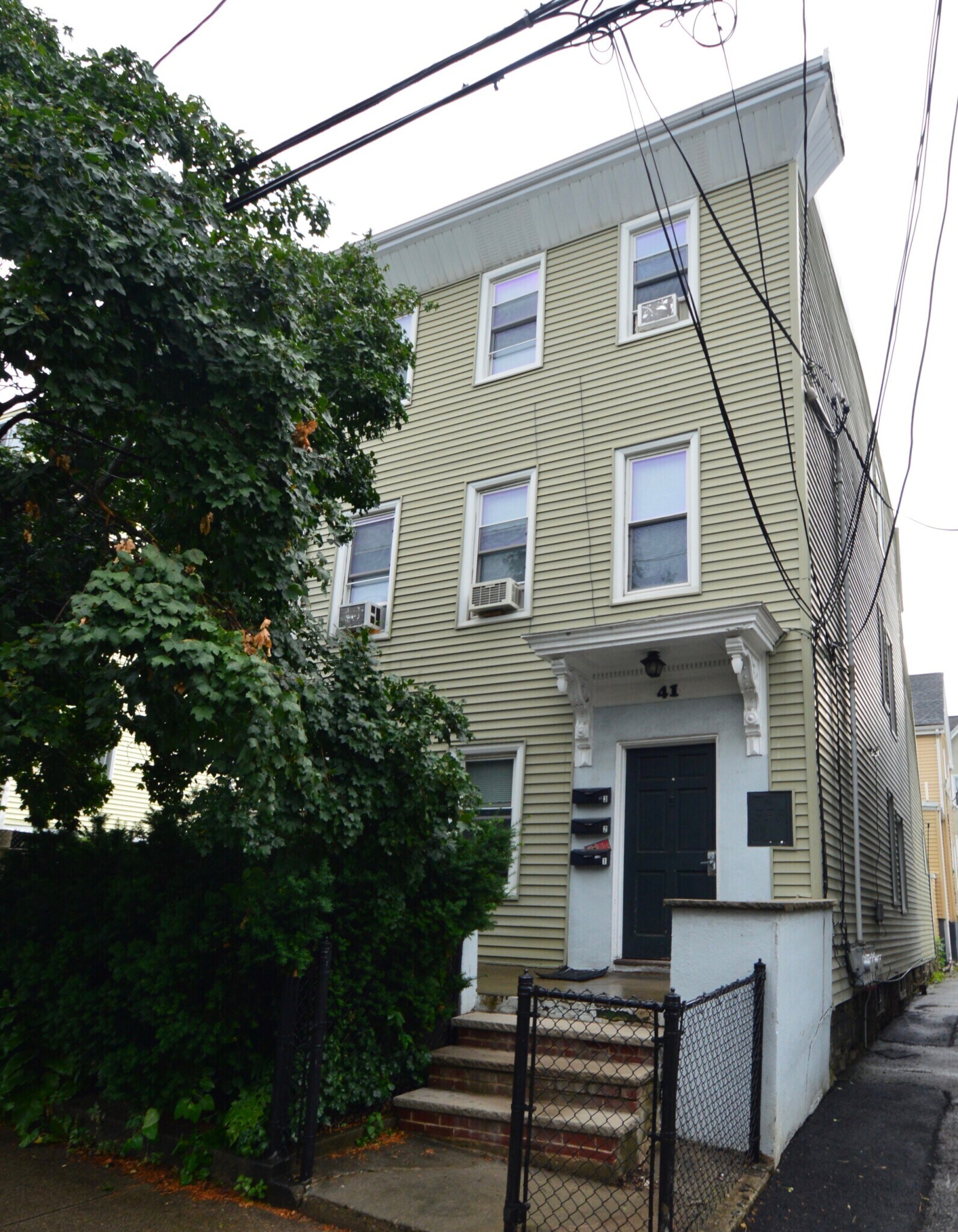 Building Photo - 41 Mount Pleasant St