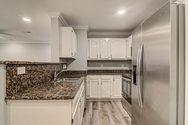 Building Photo - 3650 Morris Farm Dr