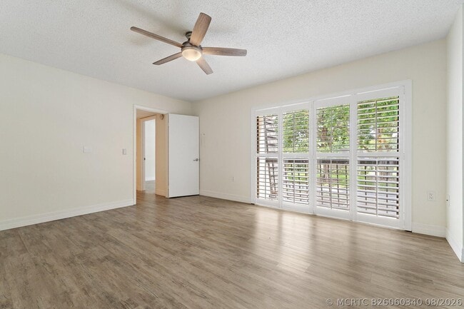 Building Photo - 630 6th Terrace