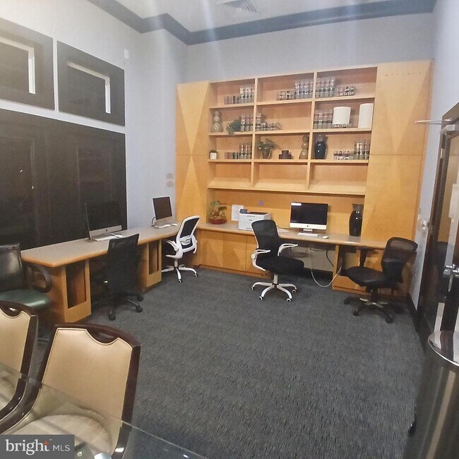 Building Photo - 11320 Aristotle Dr