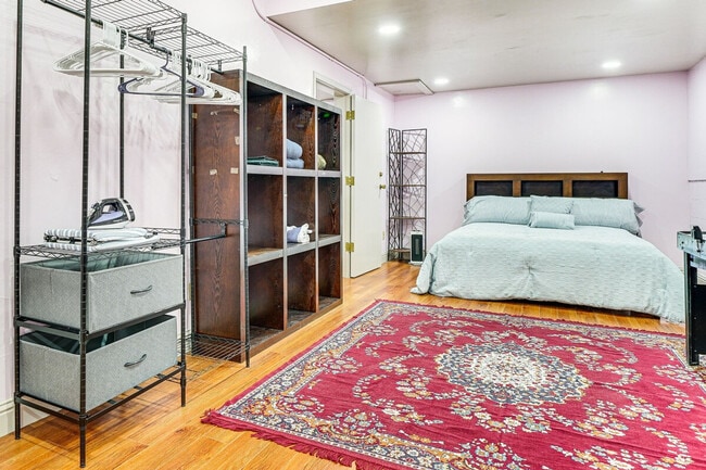 Building Photo - 17777 Camelot Ln