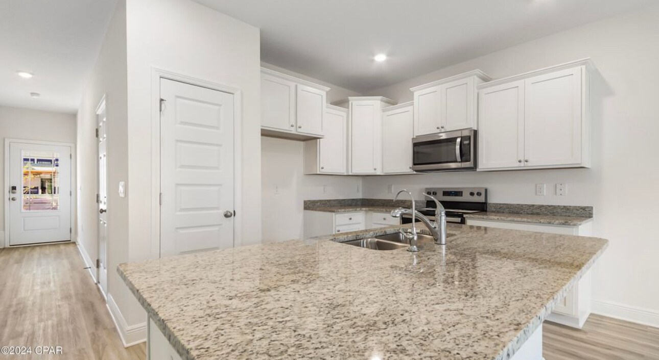 Building Photo - 456 Melrose Way