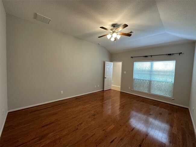 Building Photo - 20115 Monarda Manor Ct