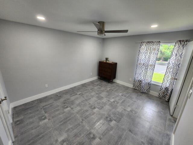 Building Photo - 8452 SE Croft Cir