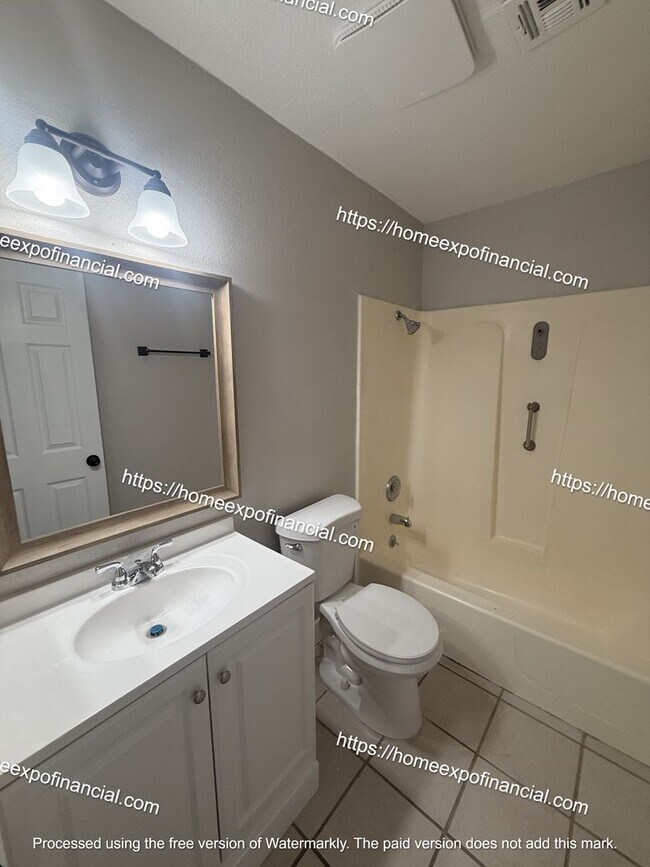 Building Photo - Nice Home For Rent