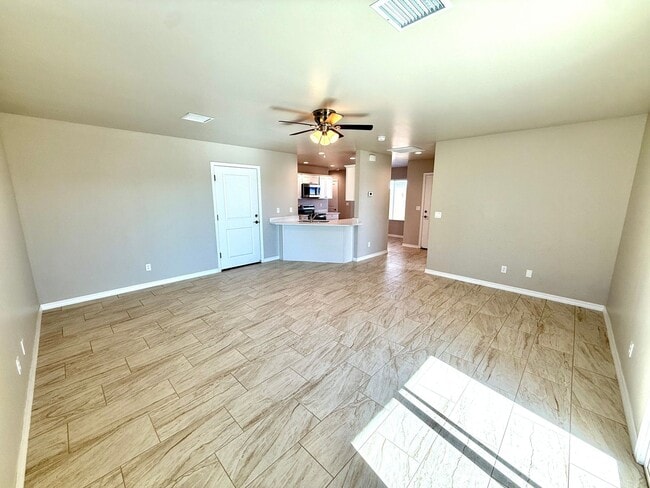 Building Photo - 2025 Built 2 Bedroom Home with Garage- Available Now!