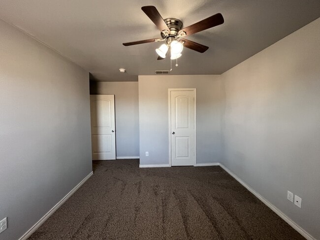 Building Photo - 3422 Itasca St