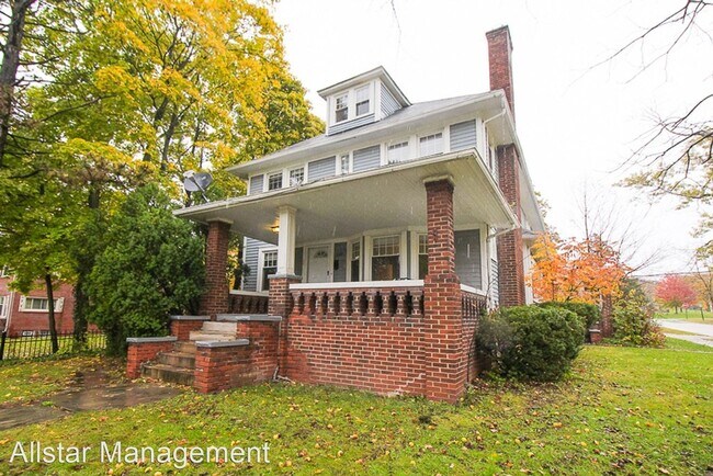 Building Photo - 4 br, 1.5 bath House - 1749 Cumberland Rd