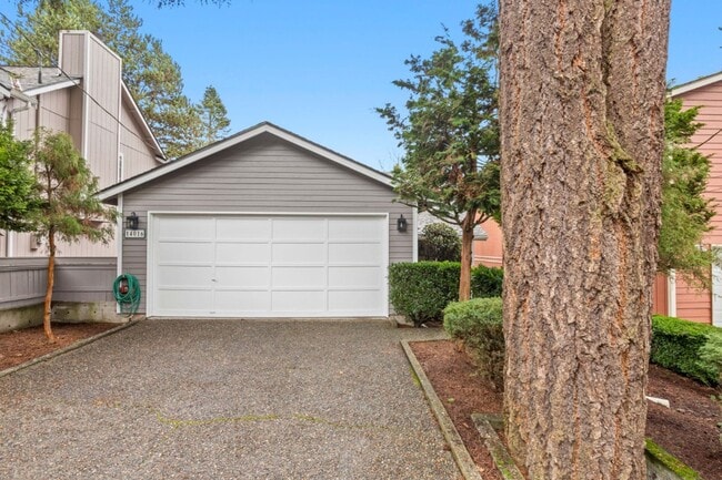 Building Photo - 3Bd/2Ba Seattle House