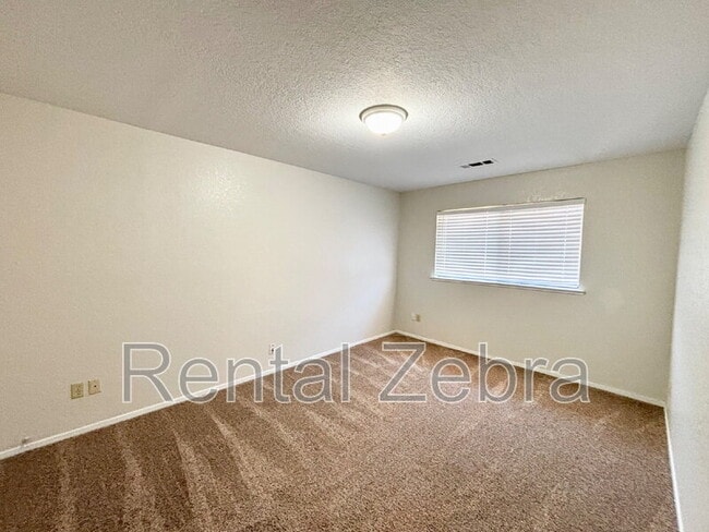 Building Photo - 3357 San Ramon Ct